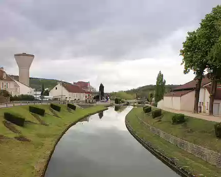 7018 Canal de Bourgogne